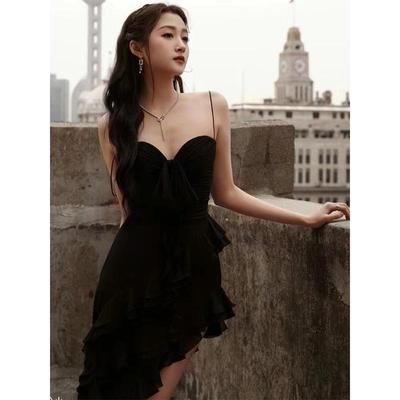 Guan Xiaotong Robe Bustier Noire à Fente Irrégulière à Bretelles - Jupe d'Été Sexy