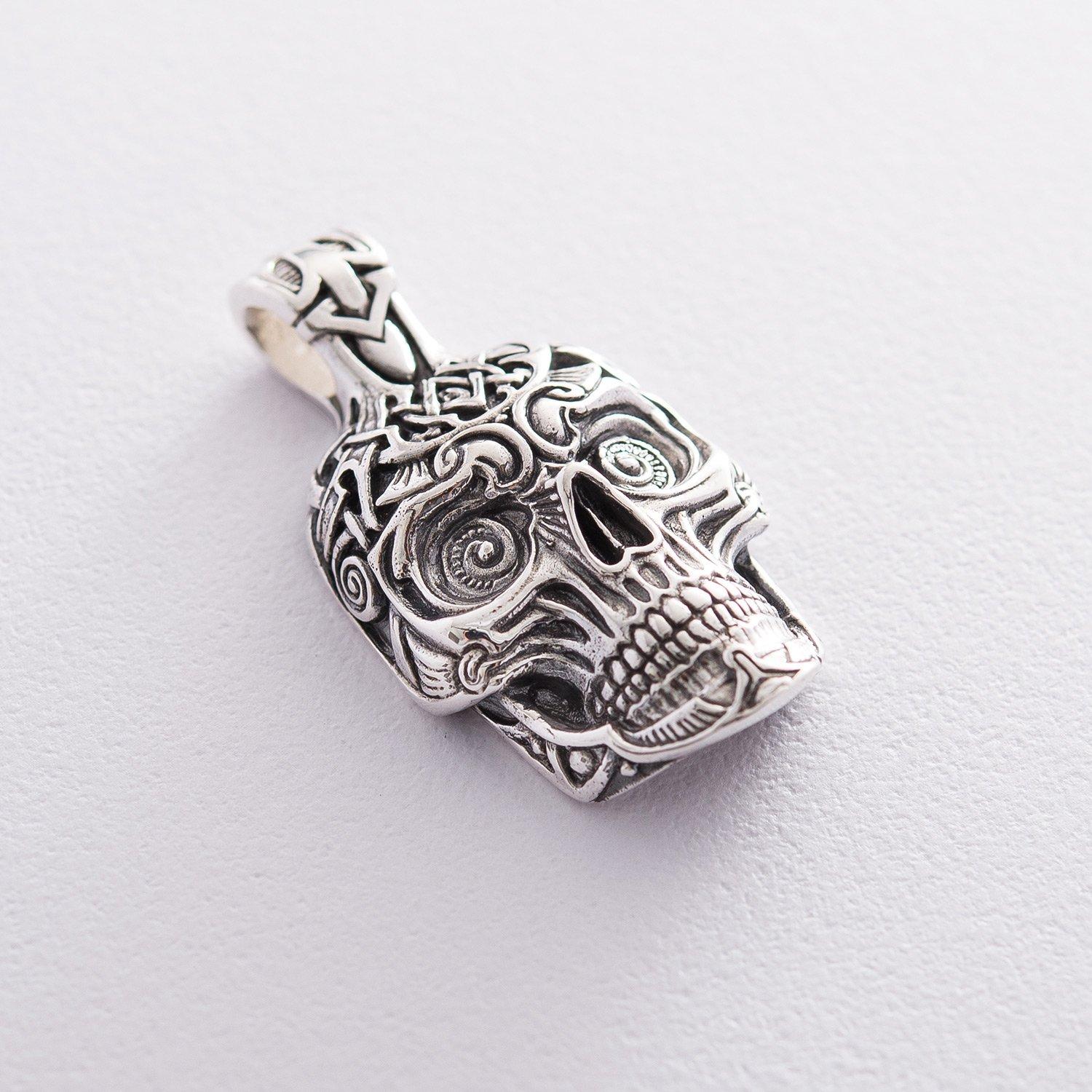 

Срібна підвіска Череп (чорніння) Oniks срібний