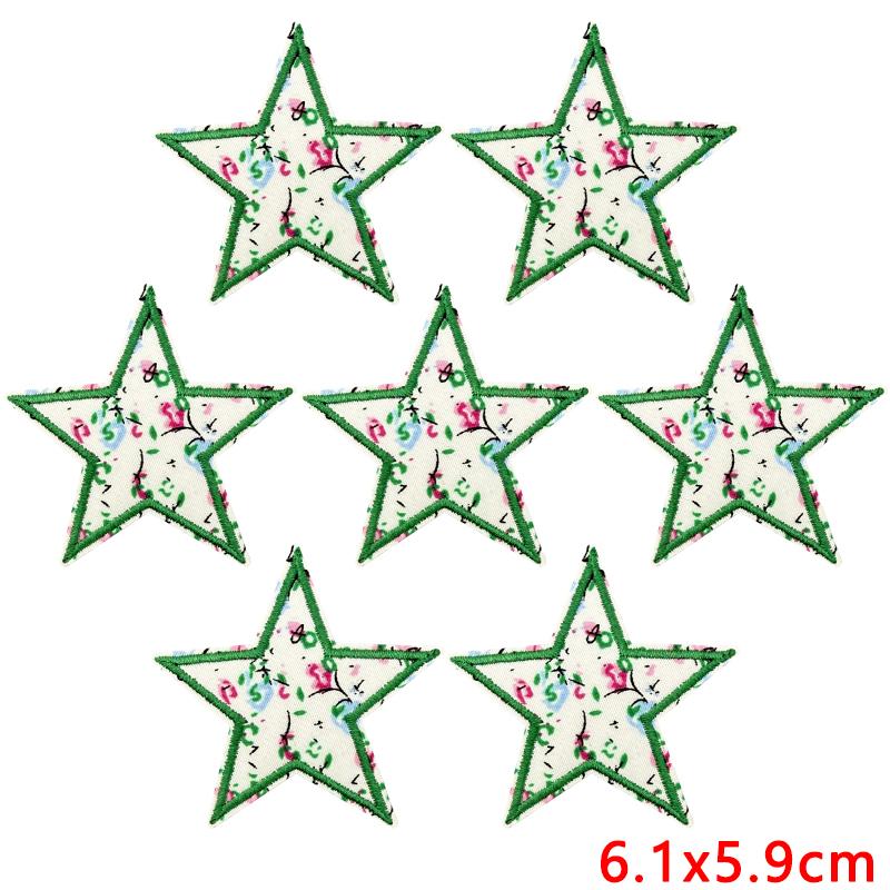 10 /26pcs Wholesale Fresh Letter Embroidery Patch Diy Floral Heart Bow Iron On Patches For Clothes Jackets Backpack Sew Stickers 