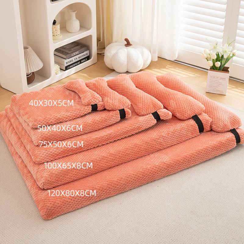 Pet Bed Plush Warm Dog Mat For Indoor Use With Comfortable Design For All Dog Sizes