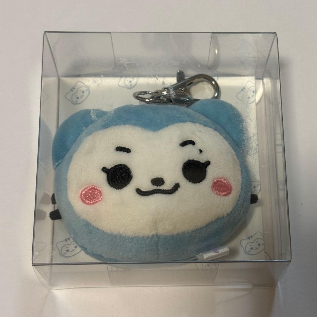 [Б/У] Зеркало ITZY RyuJJi, эксклюзивное для корейского Pop-Up Venue