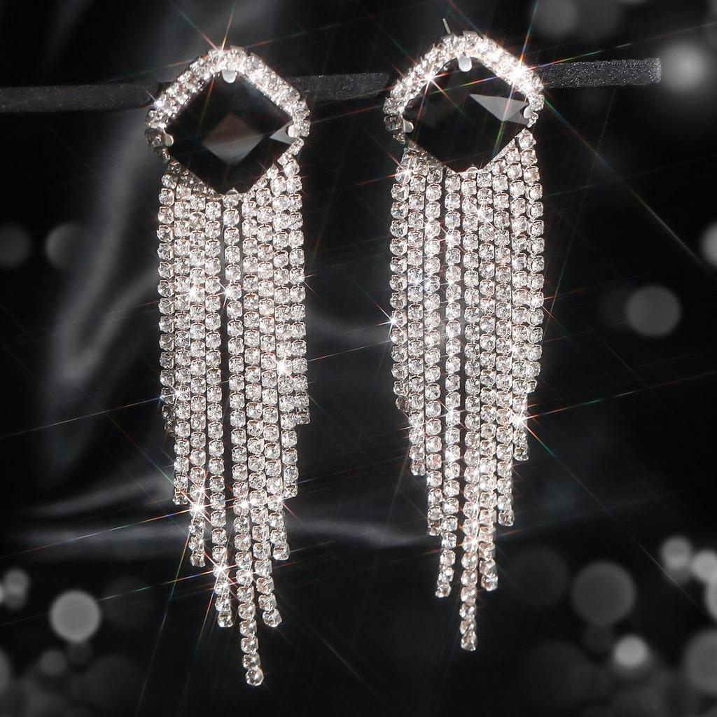 European & American Luxury Long Tassel Earrings: Sparkling Diamond & Crystal Studs for Women