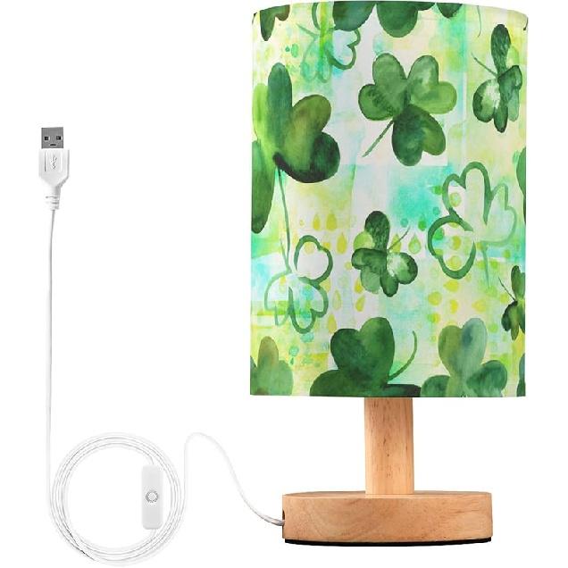 

Настольная лампа Дом с фермерскими животными Машина Ветряная мельница Корова Овца Свинья Лошадь Собака Кошка Гусь Курица Прикроватная лампа с деревянным основанием Тканевый абажур Прикроватная настольная лампа Multi-colored Clover