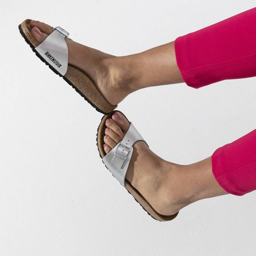 Klapki damskie Birkenstock Madrid Birko-Flor Silver srebrne narrow wąskie (0040413)