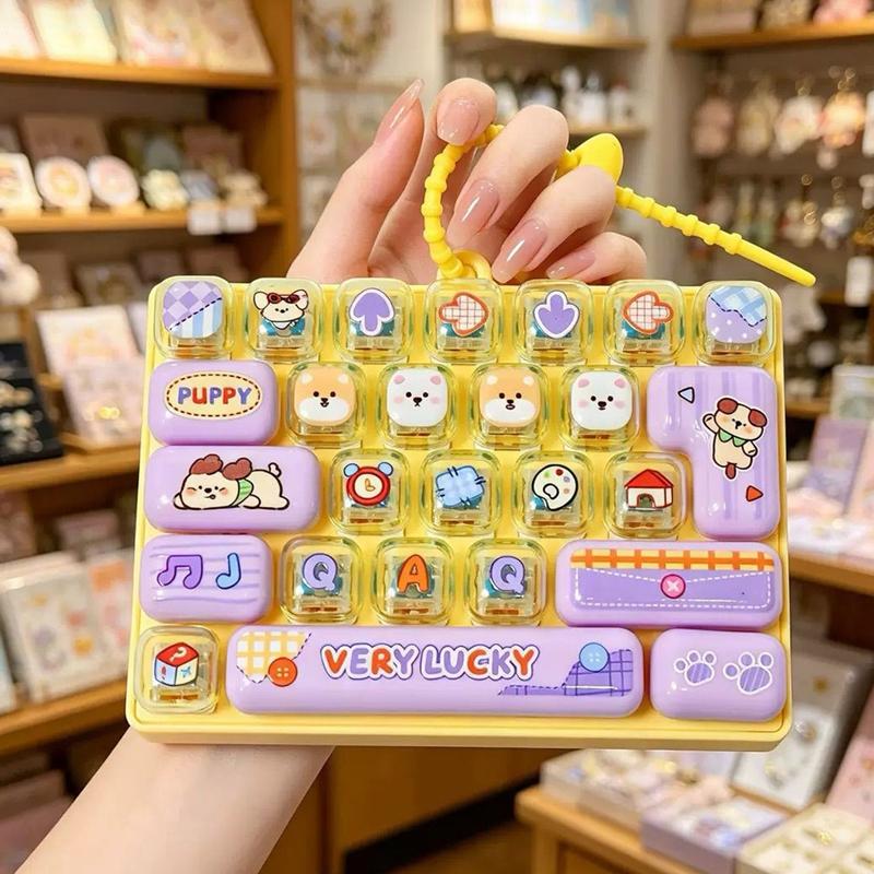 26 Roosters Keycap Clicker Anti Stress Fidget Toetsenbord Sleutelhanger Decompressie Knop Hand Ontspanning Feestartikel Cadeau Speelgoed Tas Hanger yellow