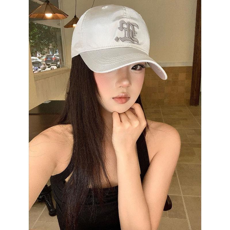 Korean Fashion Simple And Versatile Embroidery Satin Curved Brim Adjustable Sunshade Peaked Cap Baseball Cap Couple Tide