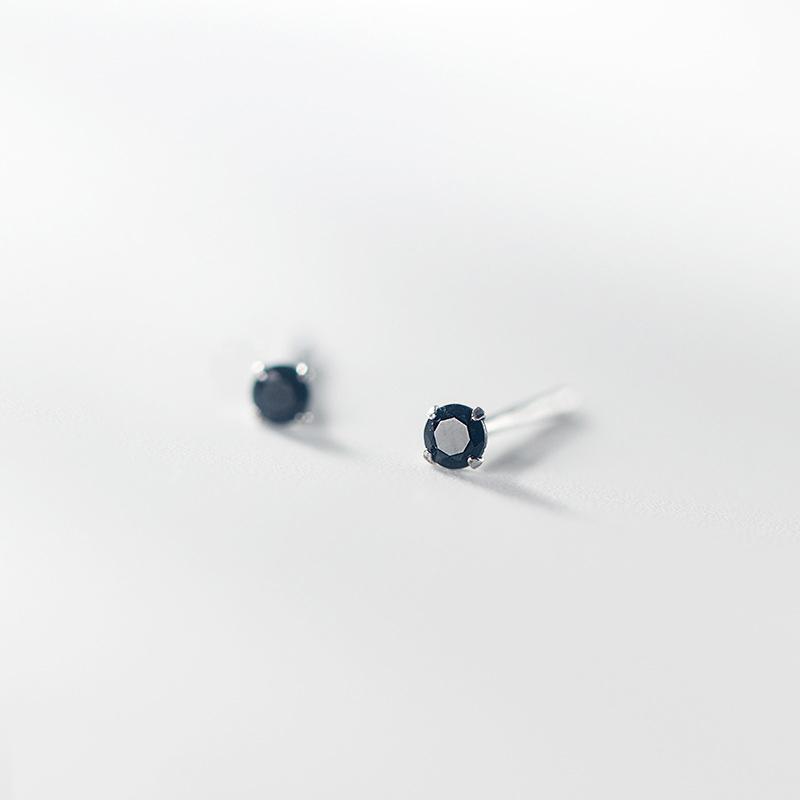 Tiny Round Crystal Stud Earrings Claw Design 925 Silver Piercing Jewelry for Women Simple CZ Zircon Earring Female Gift