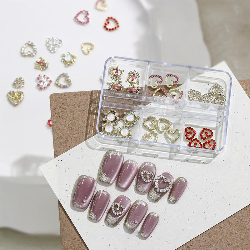 2Pcs 3D Loving Heart Shaped Nail Art Rhinestone Gems Charms Luxury Diamond Alloy Glitter Hearts Jewelry Nail Supplies Accessory