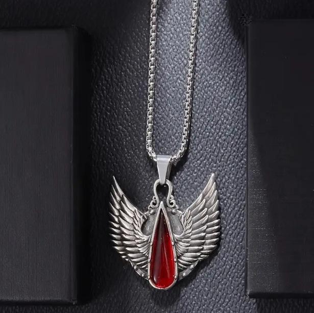 Six Winged Angel Pendant Necklace, Trendy and Personalized Accessories, Men's and Women's Retro Pendant Necklace