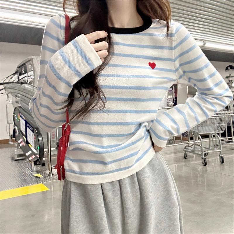 Design Sense Love Embroidery Contrast Color Crew Neck Long Sleeve Sweater Women's Spring, Autumn and Winter Interior Striped Knitted Bottom Shirt