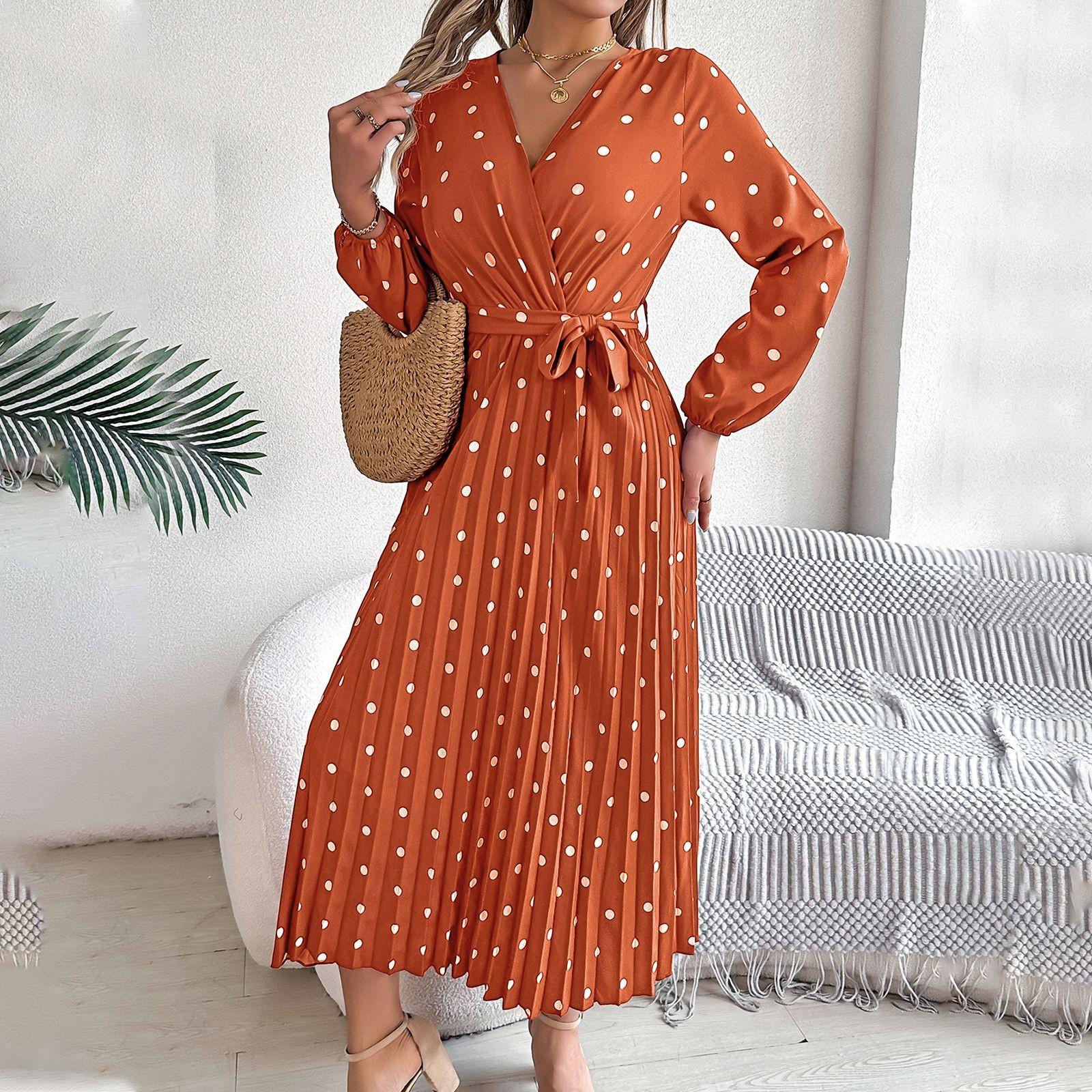 Женское модное элегантное плиссированное длинное платье в горошек с крестом и V-образным — фото 4