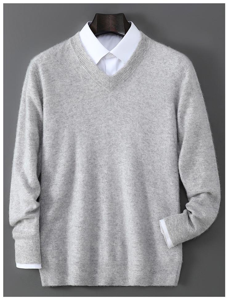 Men's 100% Wool V-neck Loose Fit Plain Pullover Sweater for Autumn/Winter.