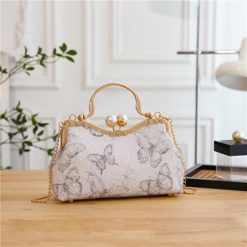 Chinese Style Butterfly Shoulder Bag Women Elegant Clip Handbag Retro Small Square Bag Wedding Party Chain Evening Clutch Purses