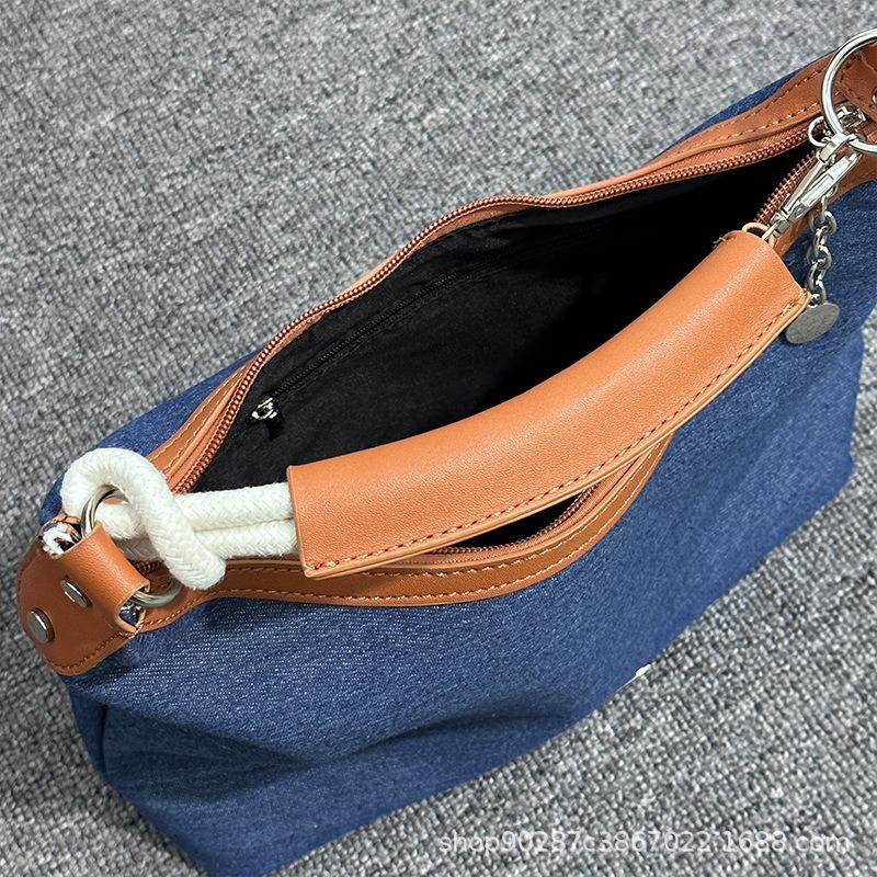 Guangzhou versatile retro denim tote bag women's niche canvas bag shoulder messenger bag commuter style