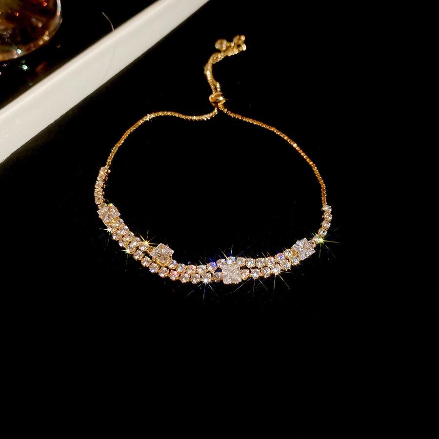 High-End Zircon Floral Heart Bracelet - Luxurious Sparkle for Women