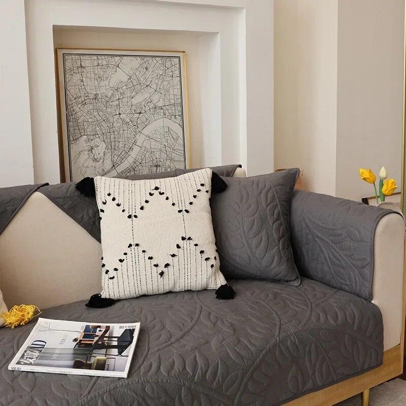 Non-slip Cotton Sofa Cushion Quilted Fabric Modern Home Decor Sofa Cover Cushion Simple Design 70X70cm 1pc