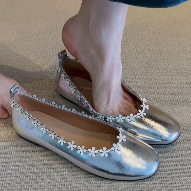 

Fashion Women flower Flats Slides Casual Soft Female Asakuchi Simple comfortable starry sky decorated ballet shoes 35