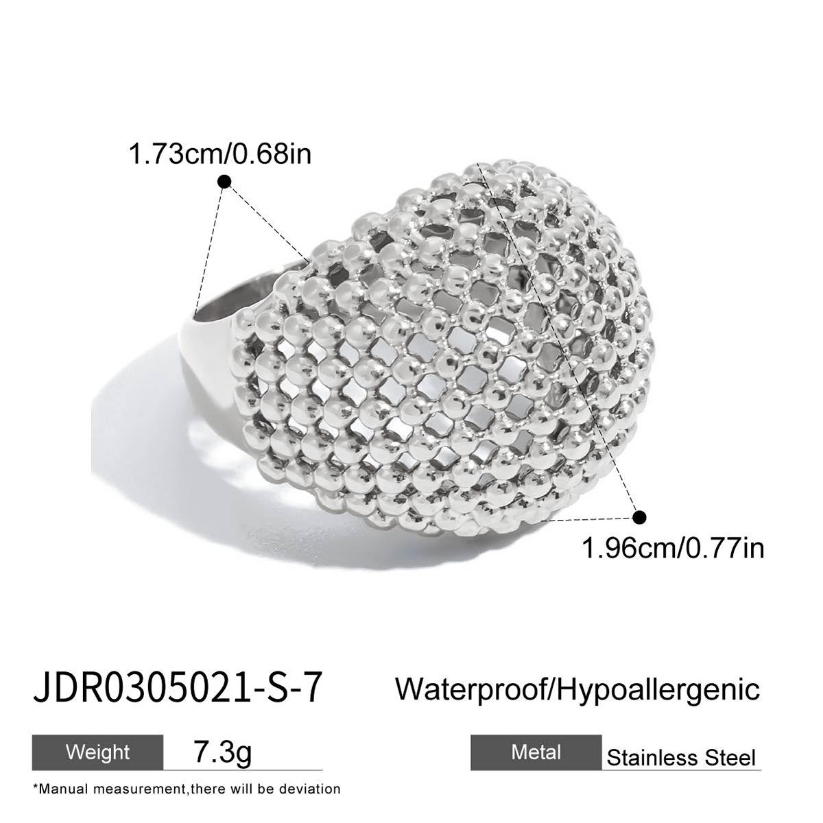Jie Ding European and American hollow rings Titanium steel does not fade jewelry rings