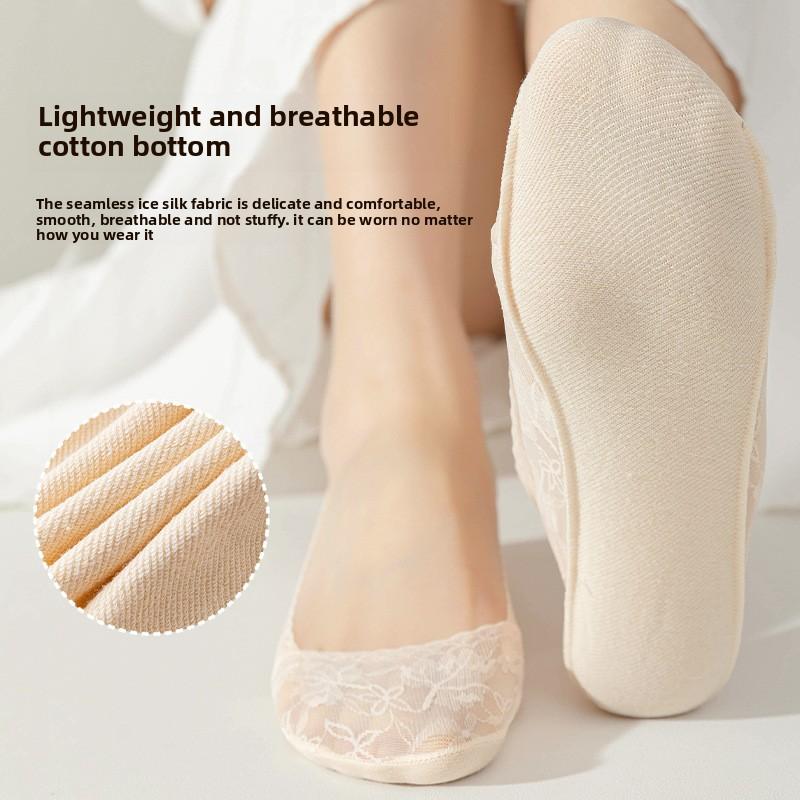 5 Pairs Spring and Summer Boat Socks for Women Thin Non-slip with Shallow Mouth Invisible Socks Lace Sweat Absorption Socks