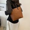 Womens Tote Bag Large Capacity Shopping Bag Girls Shoulder Bag Korean Style Handbags Fashion PU Leather Underarm Bag