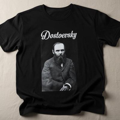 Fjodor Dostojewski T-Shirt | Autor der Brüder Karamasow Tee | Klassische Literatur Oberteil | Schriftsteller Porträt Shirt | Buchliebhaber Kleidung