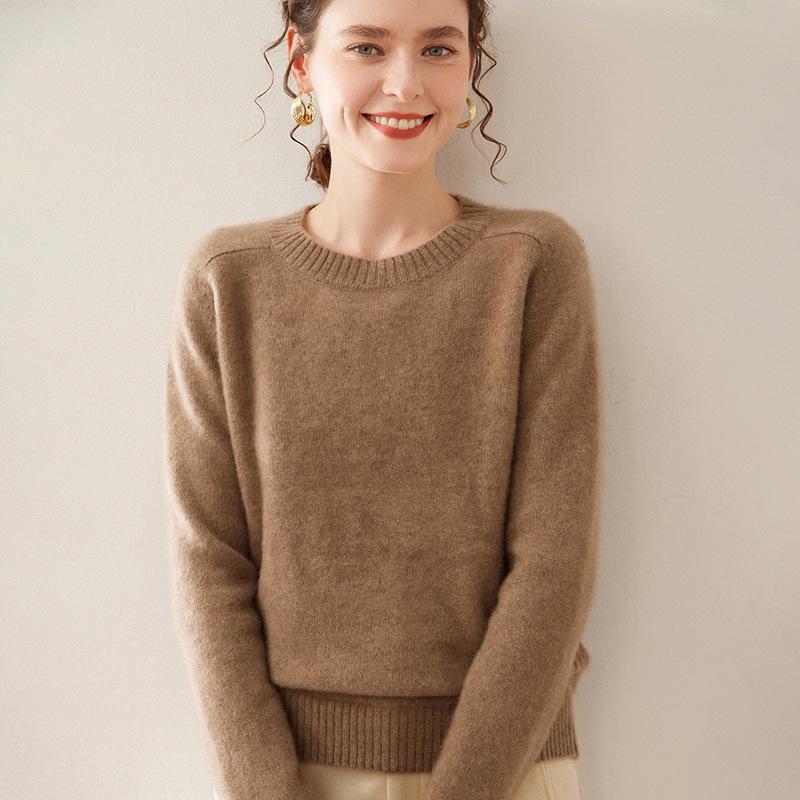 Women's Thick Cashmere Sweater - Autumn/Winter, Round Neck, Saddle Shoulder, Loose Fit, Lace Sleeve