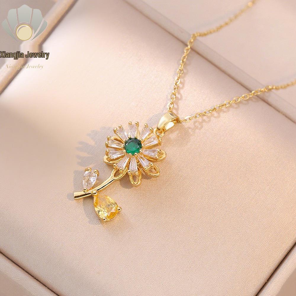 Emerald Sunflower Zircon Necklace: Women's Luxury Rotatable Ring Design