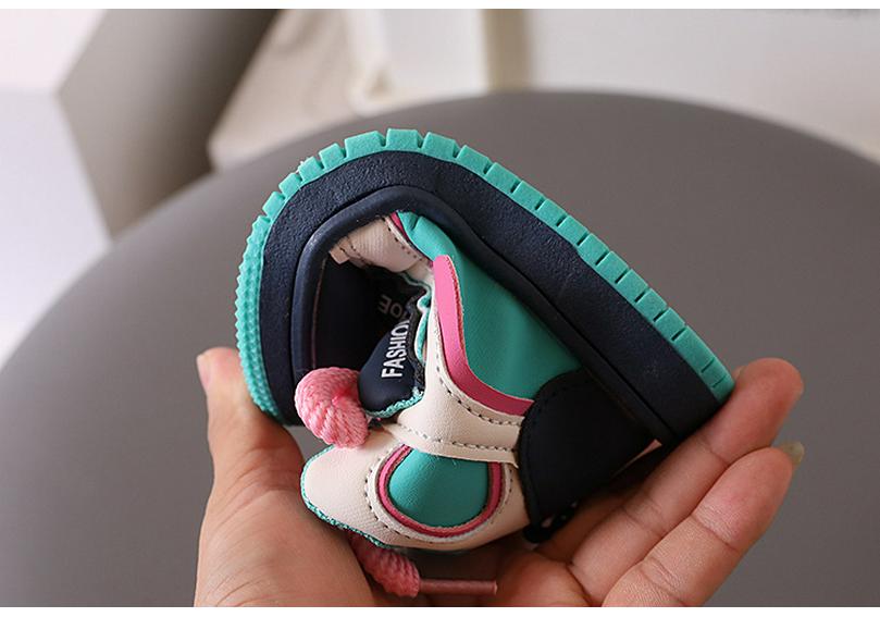 2026 Spring Kids' Soft-Soled High-Top Sports Shoes - Non-Slip Casual Board Shoes for Boys and Girls