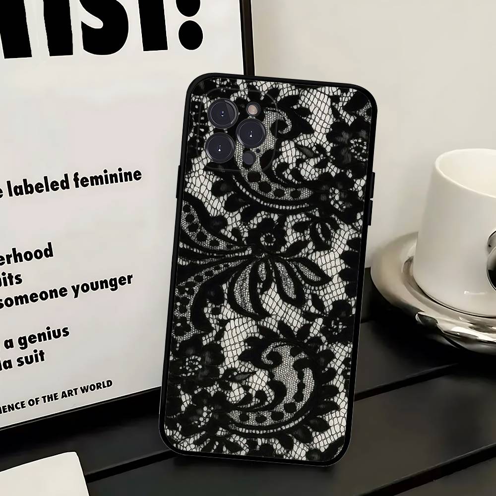 Black Lace Pattern Phone Case For Iphone 17 16 15 16e 14 13 12 11 Pro Max Plus Case Cover Coque