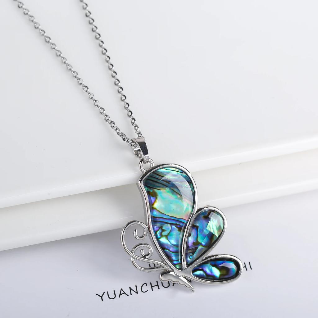 New Creative Natural Shell Design Insect Butterfly Dragonfly Pendant Necklace Personalized For Woman Party Vintage Jewelry Gift