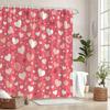 Verspielter Herz-Duschvorhang, Weiße & Rosa Herzen auf Koralle, Romantische Badezimmerdekoration, 12 Haken, Waschbares Polyester