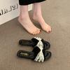 2025 Sandals Pearl with Small Fragrant Wind Beach New Wear Internet Celebrity Skirt Flat Bottom Slippers Women's Summer Fashion Word