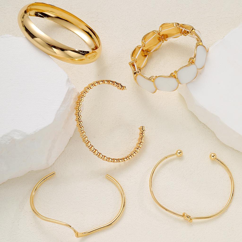 5 Stück Vintage Übertrieben Luxuriös Geometrisches Design Breites Metallarmband Armreif Set Für Frauen Mode Boho Tägliches Tragen Schmuck Geschenke