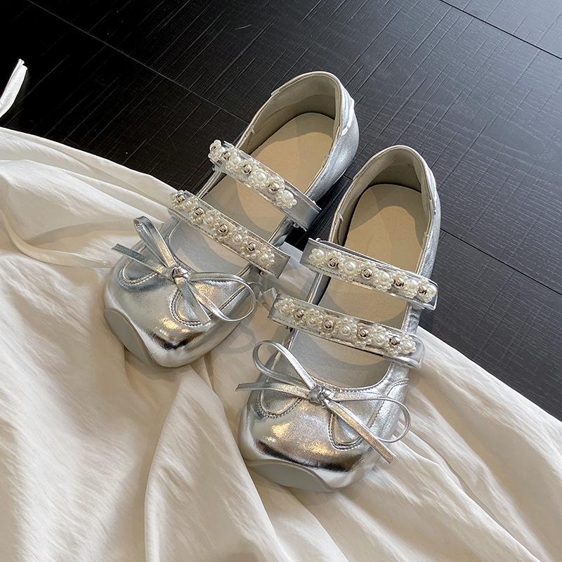 

French ballet dream flat bottom shallow mouth Mary Jane shoes women s summer bow sweet empty temperament bag head sandals 35