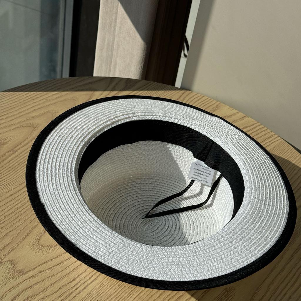 Holiday Straw Hat Women's New Casual Webbing Flat Top Hat Versatile Sunscreen Visor