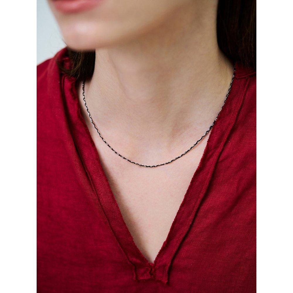 Edna Slim Knots Chain Necklace