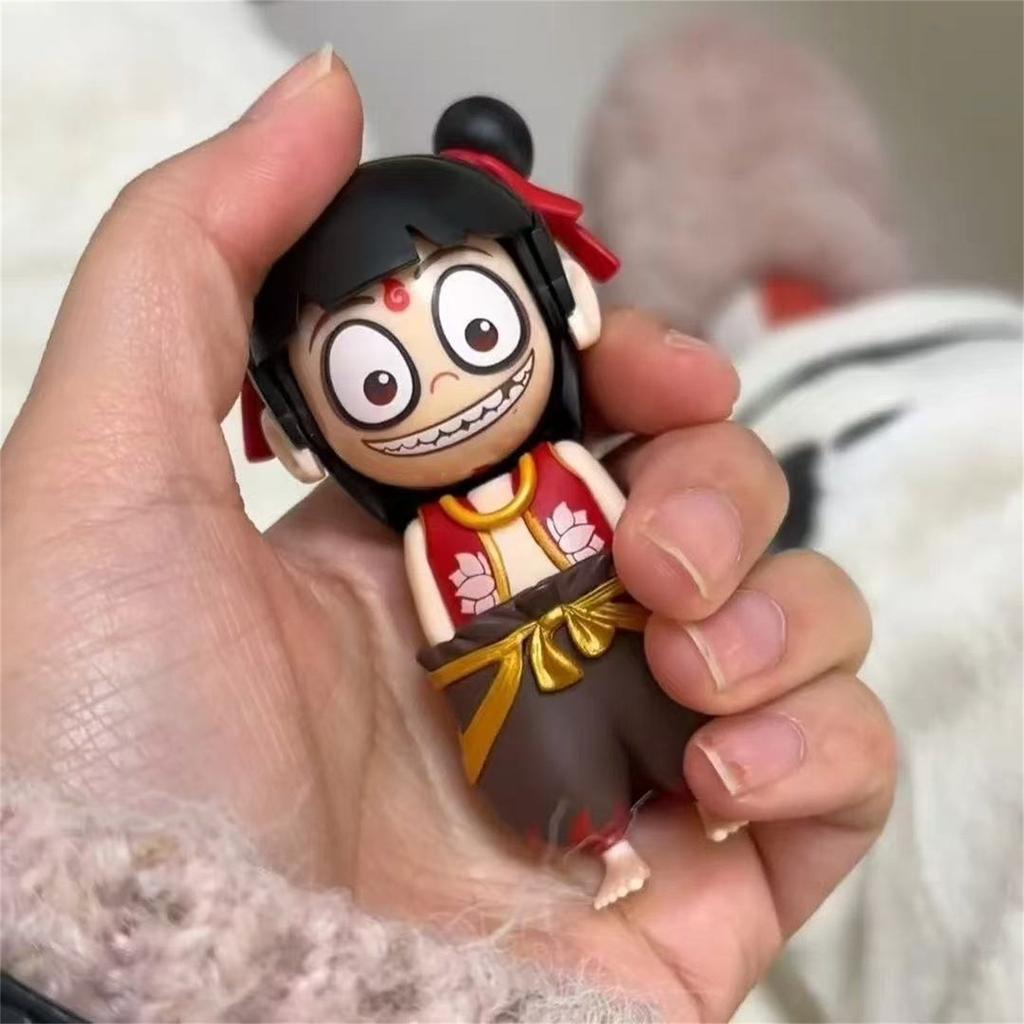 Press To Change Face Fun Toy Cute Anime Cartoon Character Shaped Ornaments, Toys, Children's Gifts, Decorative Ornaments