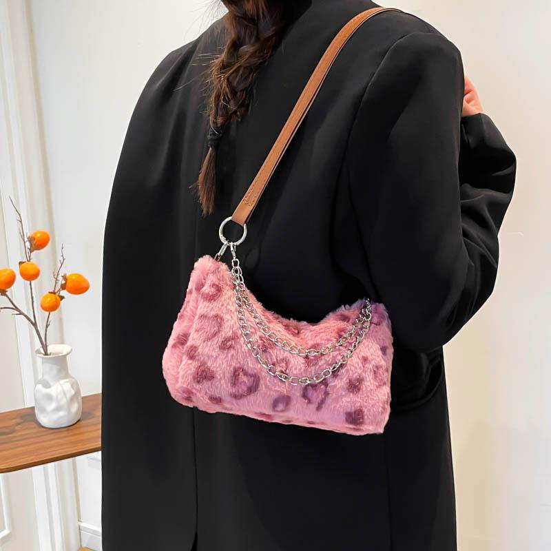 Street Style Leopard Print Chain Bag With Polyester Material For Daily Use