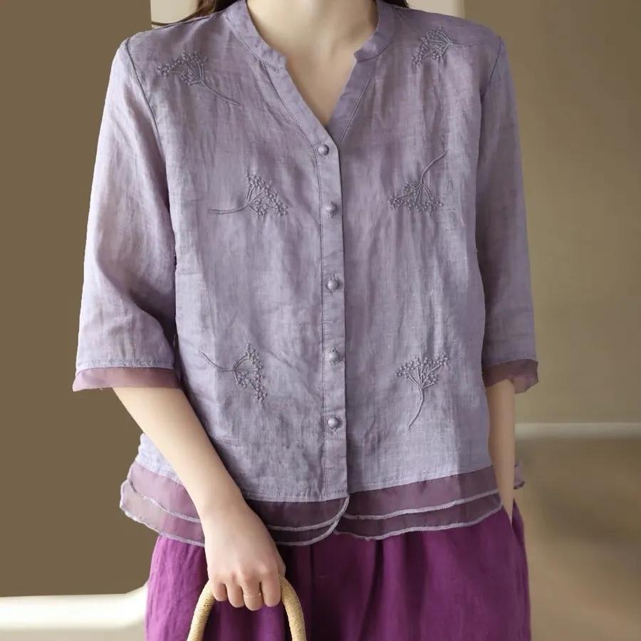 Women's Spring and Summer Literary Retro Embroidery Blouse Temperament Beautiful Splicing Top