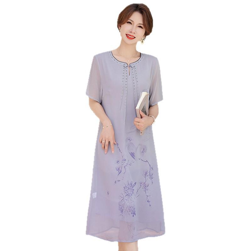 Mom's Elegant Summer Qipao: Chic Chinese Style Dress for Middle-Aged and Elderly Temperament.