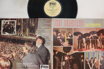 LP Record BEATLES - Talk Downunder (And All Over) Vol 2 RVLP1013 RAVEN 1984 Australia Rock Used