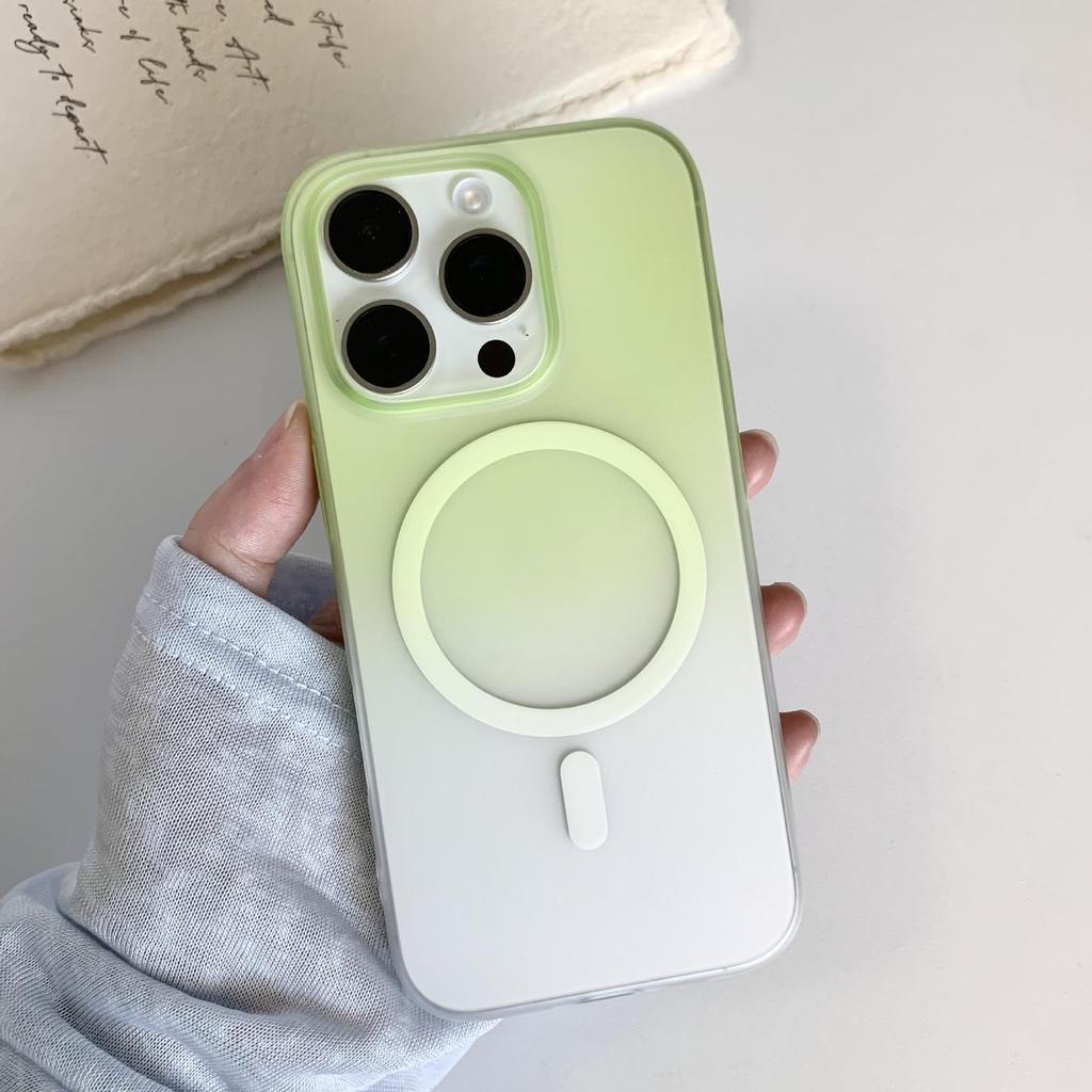 Gradient Magnetic Frosted Hard Case for iPhone 17/15 Pro Max - Ice Mist Large Hole Design.