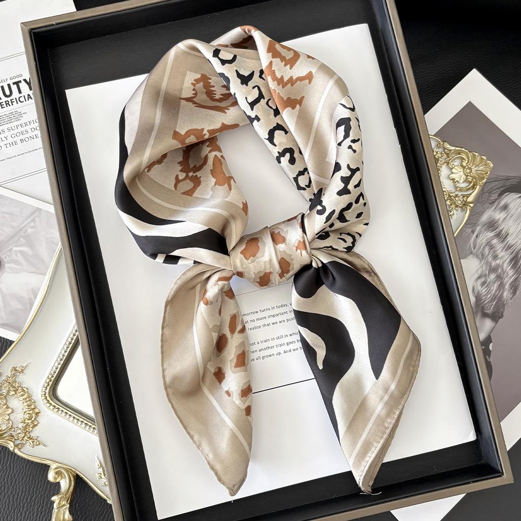 Luxury  Leopard Print Square Scarf Women'S Imitation Silk Scarf Casual Versatile Decoration Small Neck Scarf 70Cmx70Cm