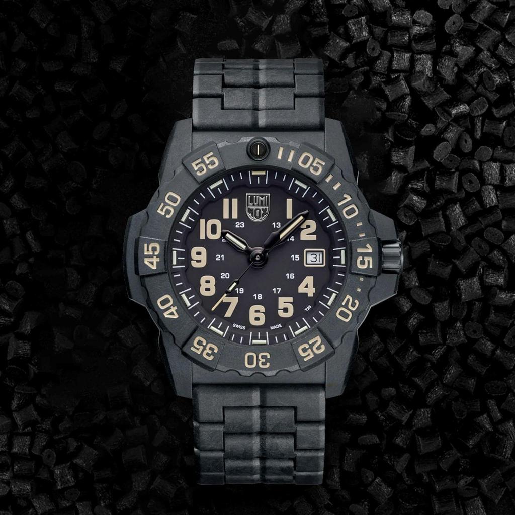 Luminox Navy Seal 3500 Series Quartz 45mm Men’s Watch XS.3510