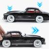 1/18 Benz 300SL Vintage Alloy Luxy Sports Car Model Diecast Metal Classic Retro Vehicles Car Model Sound and Light Childrens Toy Gift