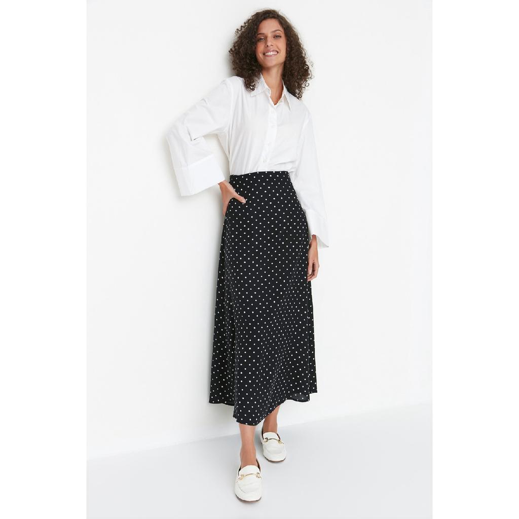 Black Polka Dot Patterned Bell Woven Skirt Tctss22ee0006
