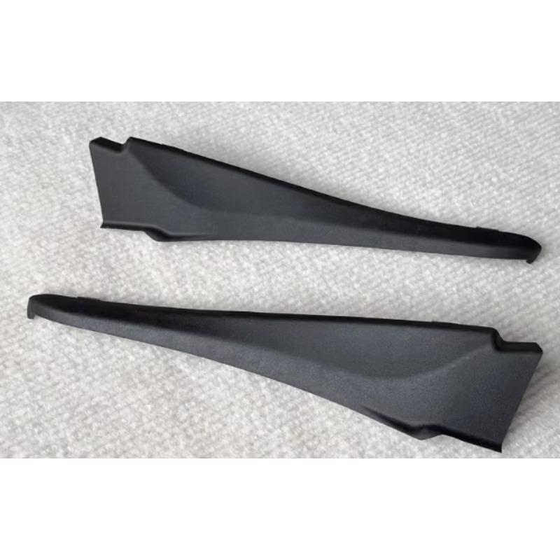 Left Right Black Front Windshield Glass Wiper Deflector Side Seal Strip Automobile Part for Buick GL6