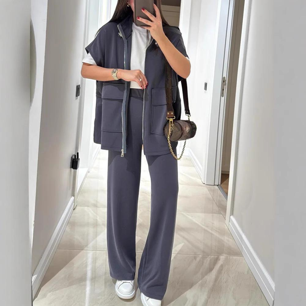 Women's Sleeveless Zip Vest with Wide Leg Pants Set in Neutral Tones