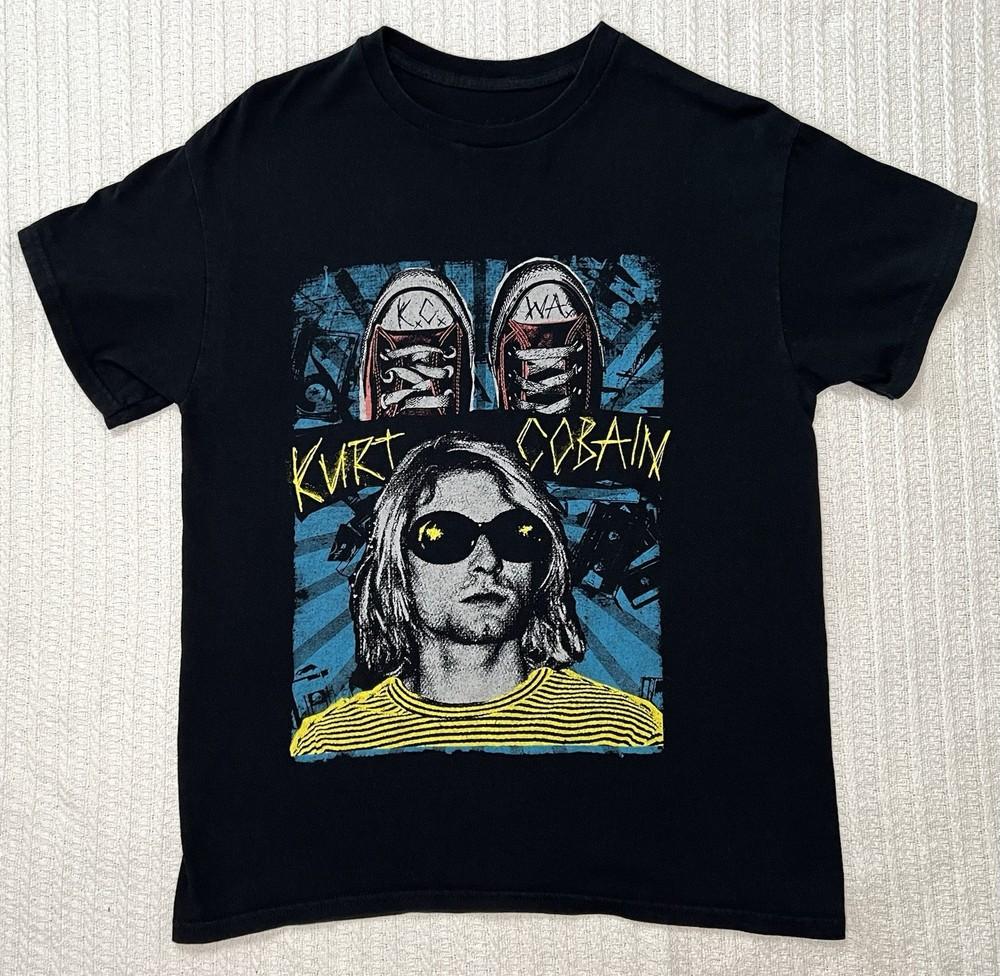 

26 Kurt Cobain Striped Shirt Sunglasses Shoes Nirvana Spencers Shirt MD 19” X 26” Unisex T-Shirt L