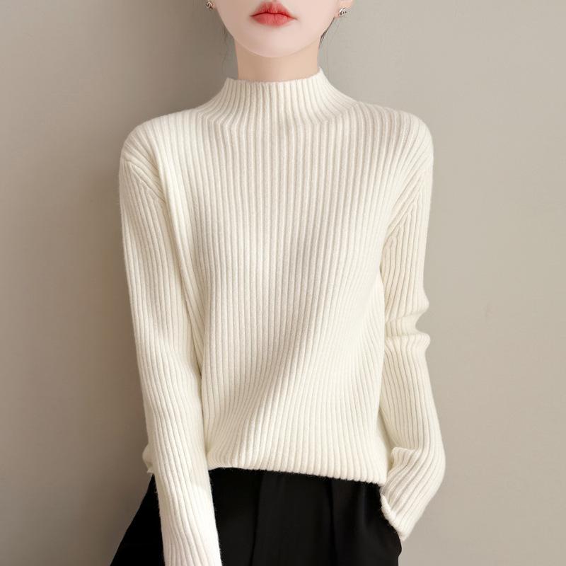 A New Type of Women's Autumn and Winter Knitted Sweater Top with A Semi-high Neck and A Striped Base Layer